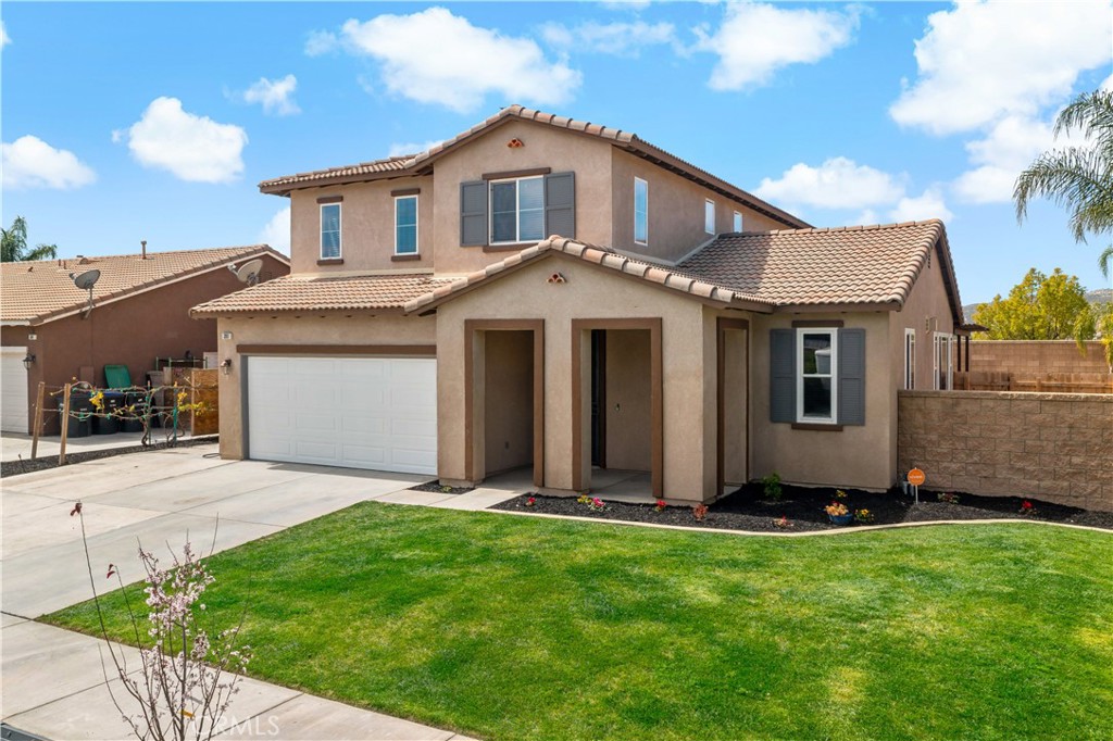 391 Cantata Avenue