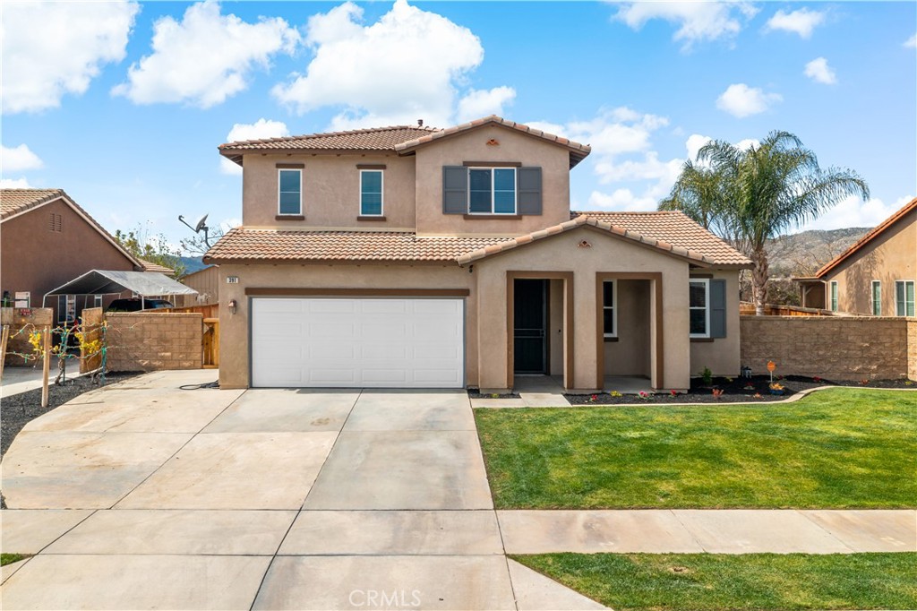 391 Cantata Avenue