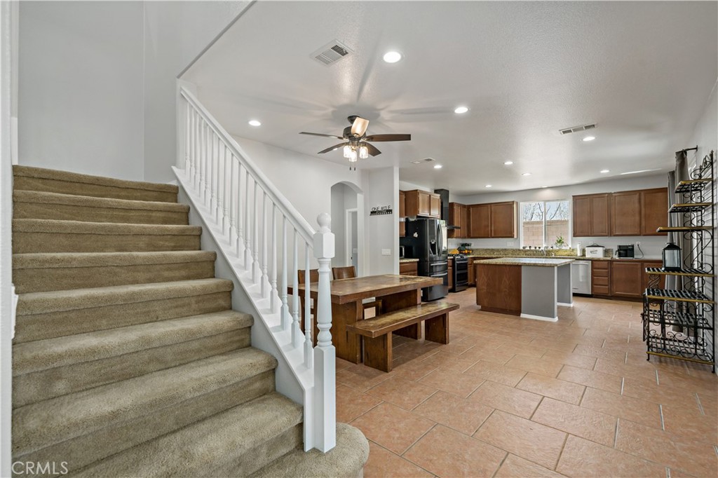 391 Cantata Avenue