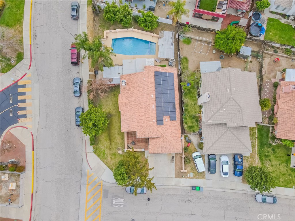 1096 Luna Way