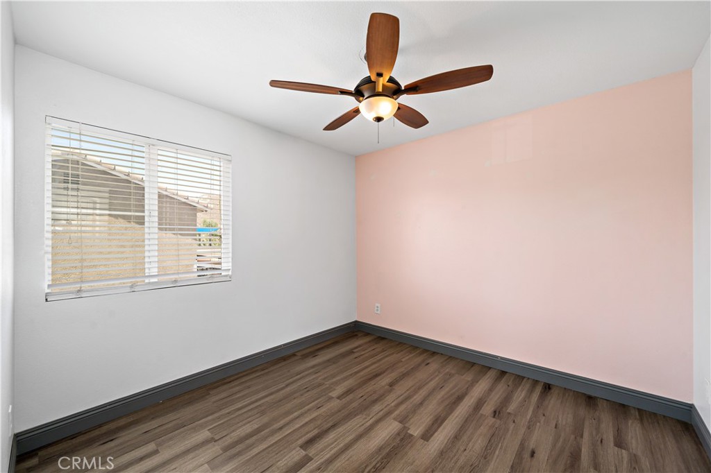 386 Cantata Avenue