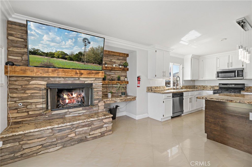 1650 Meadowleaf Place