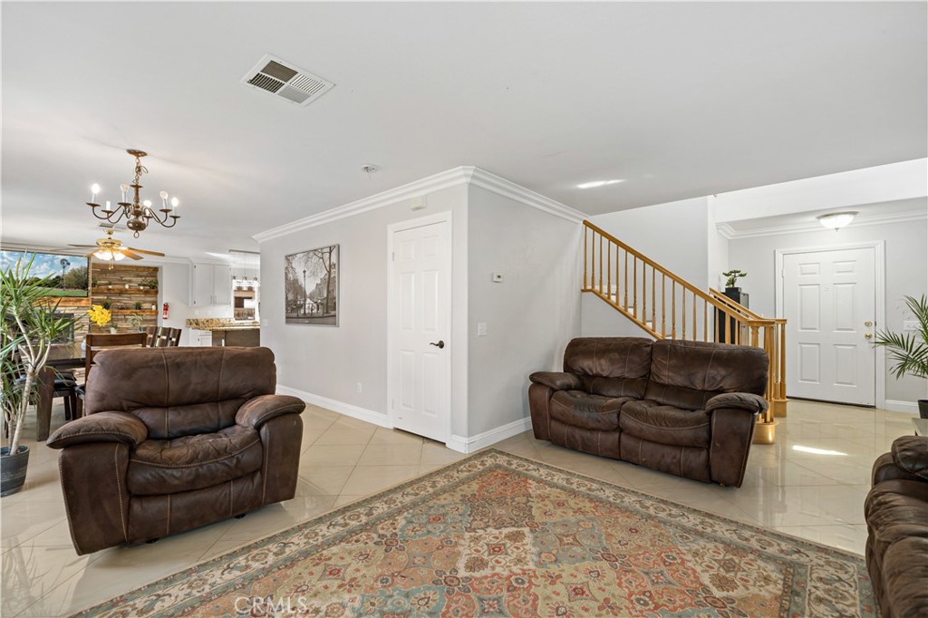 1650 Meadowleaf Place