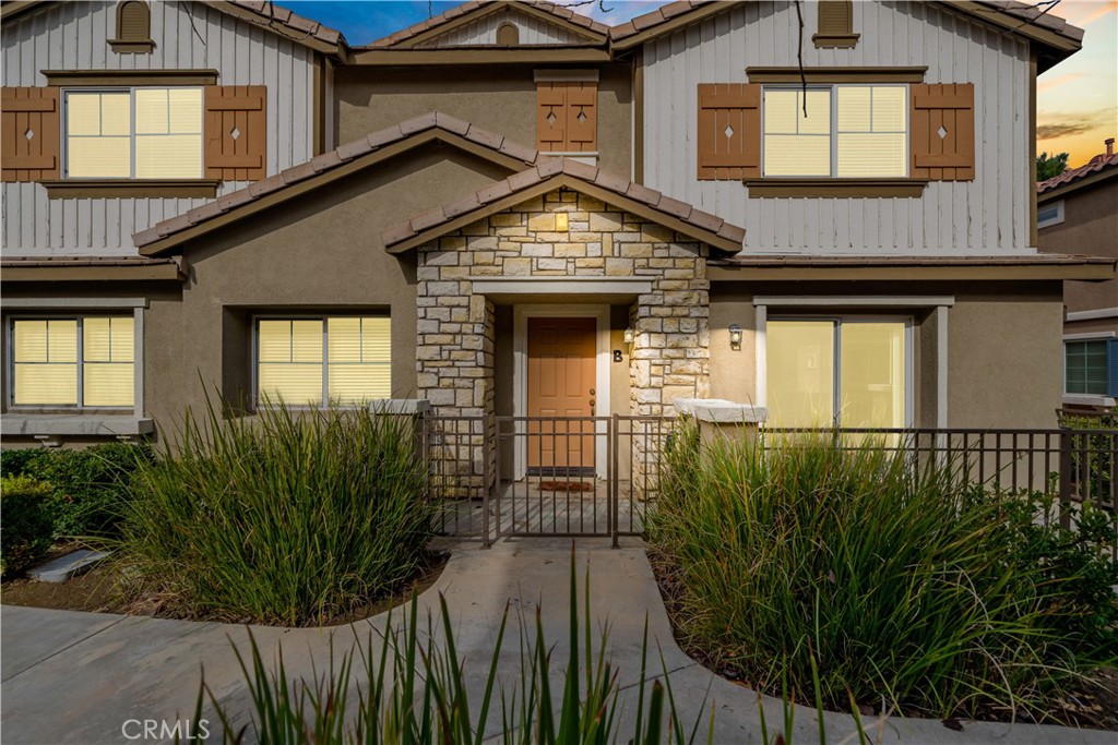 25890 Iris Ave Unit: B