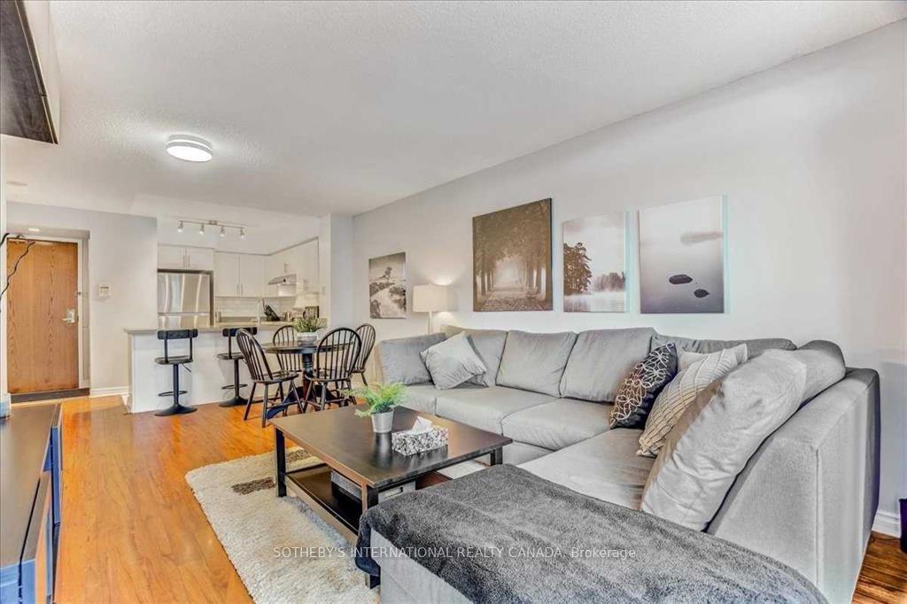 156 Enfield Place 1506