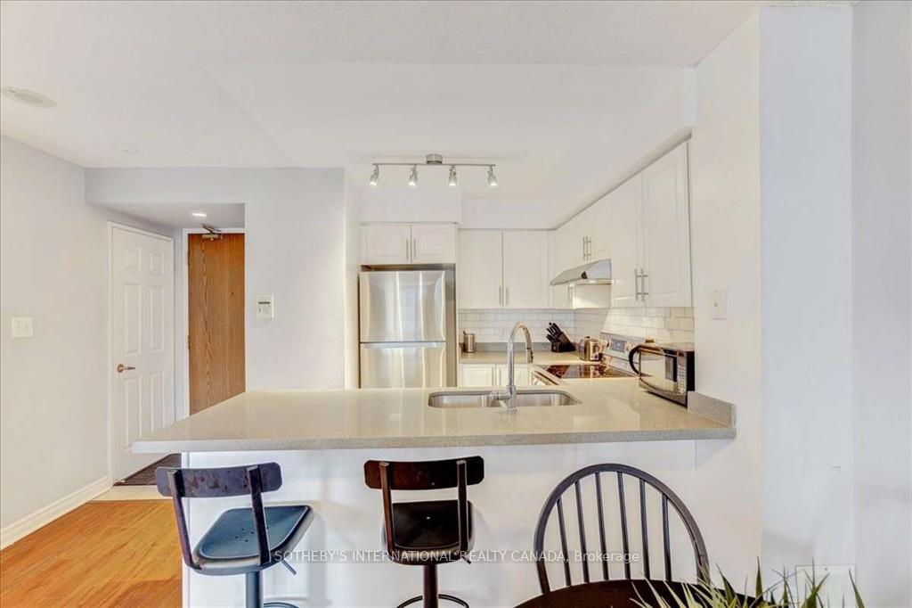 156 Enfield Place 1506