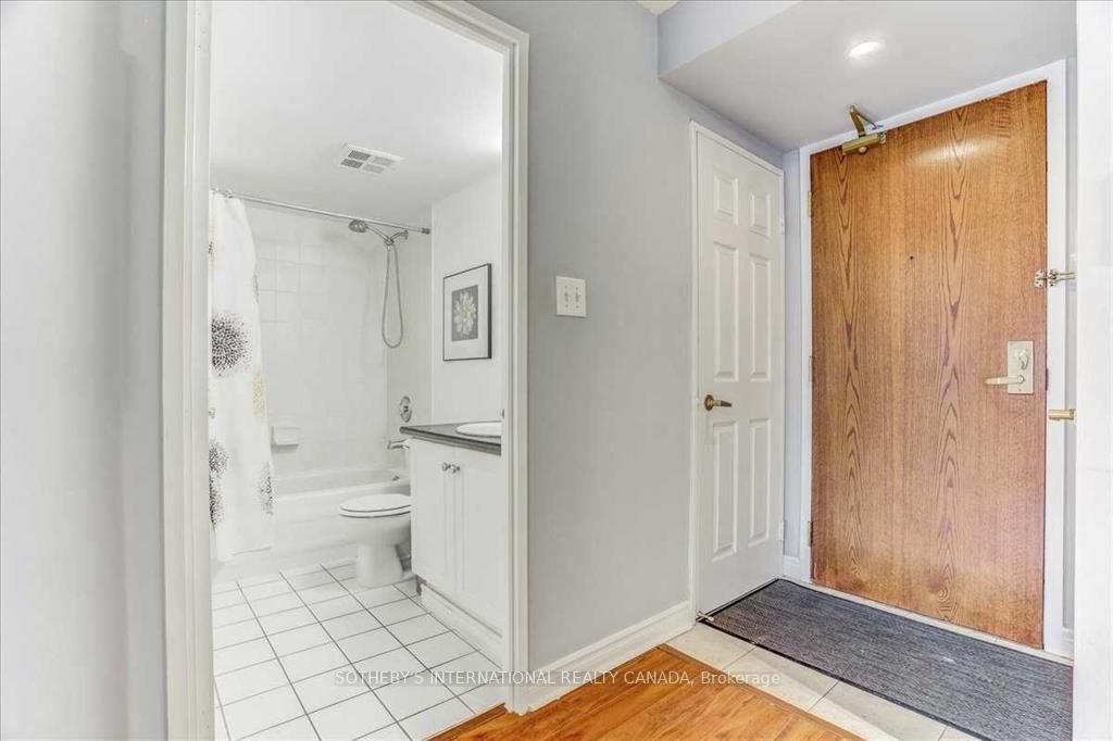 156 Enfield Place 1506