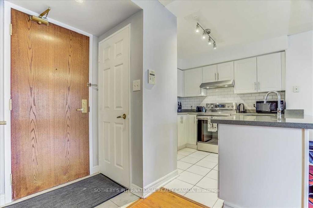 156 Enfield Place 1506