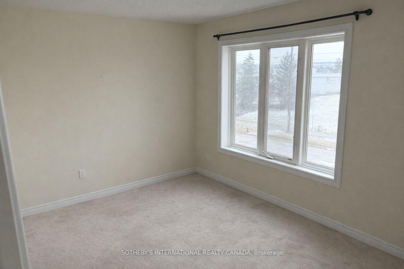 4121 Palermo Common 14