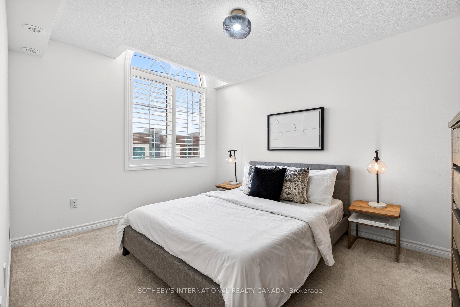 2420 Baronwood Drive 39-02