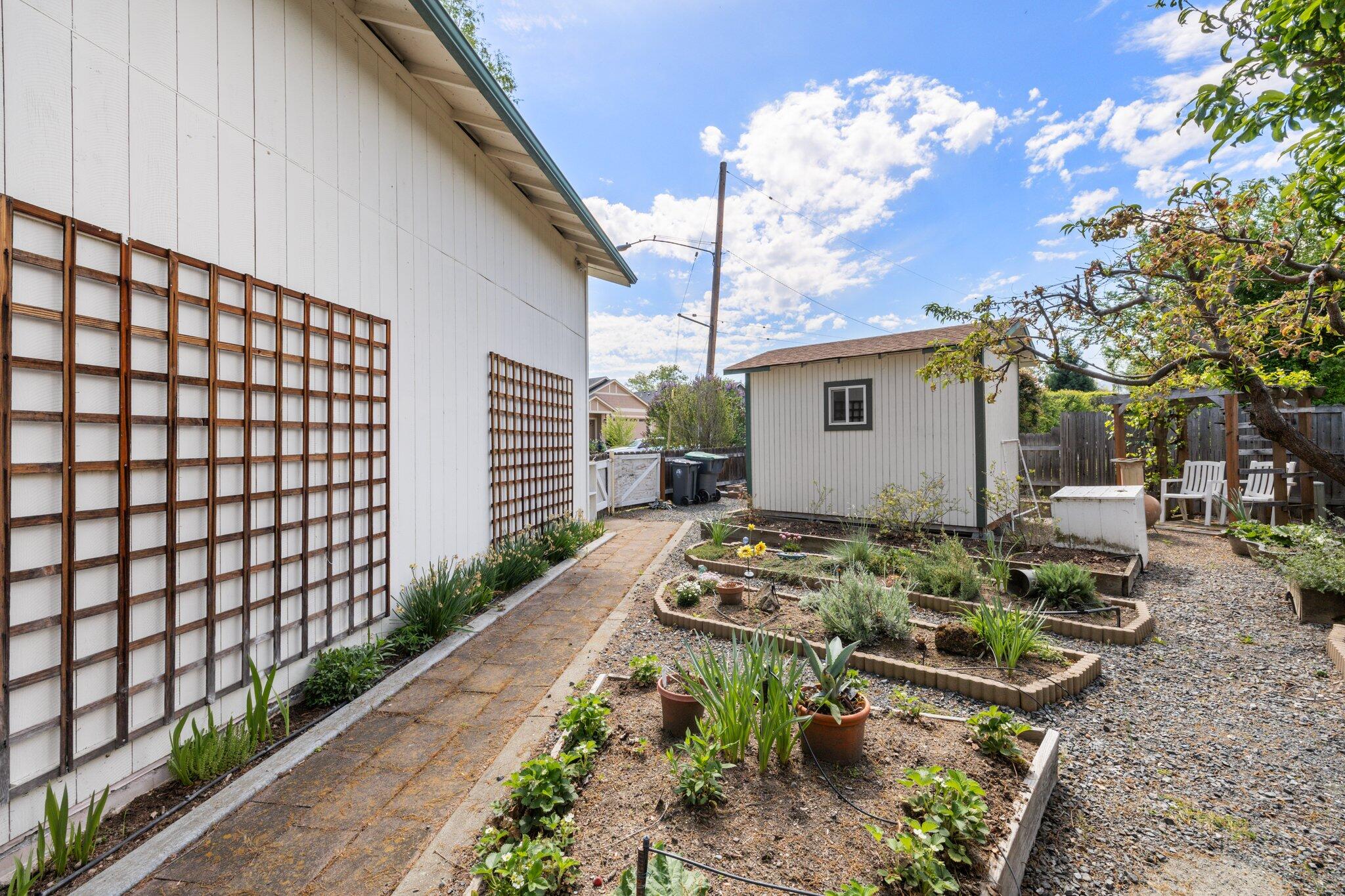 3630 Hilsinger Road