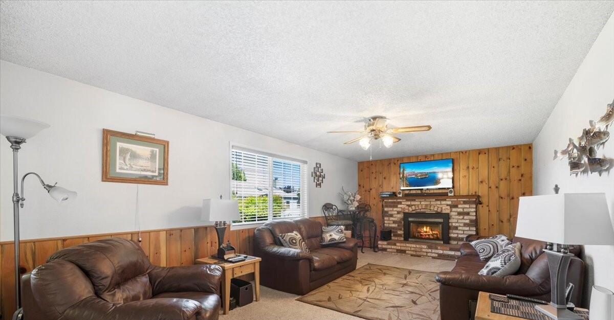 661 Prairie Court
