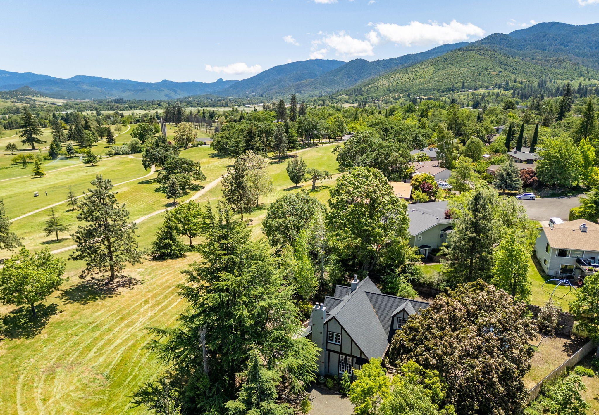 680 Oak Knoll Drive
