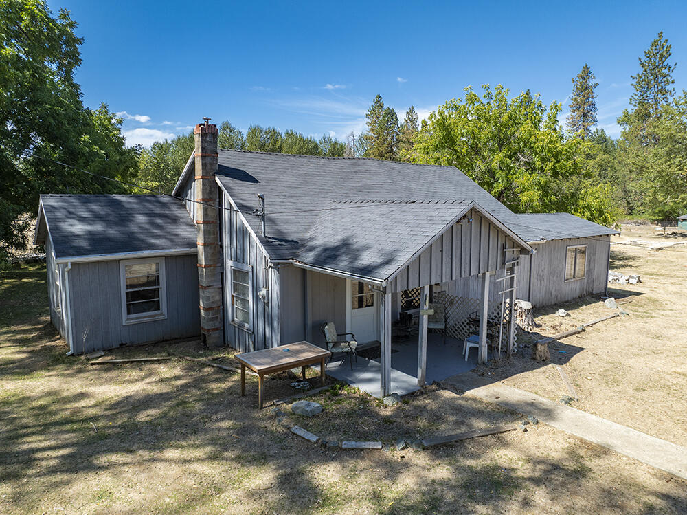 6446 Holland Loop Road