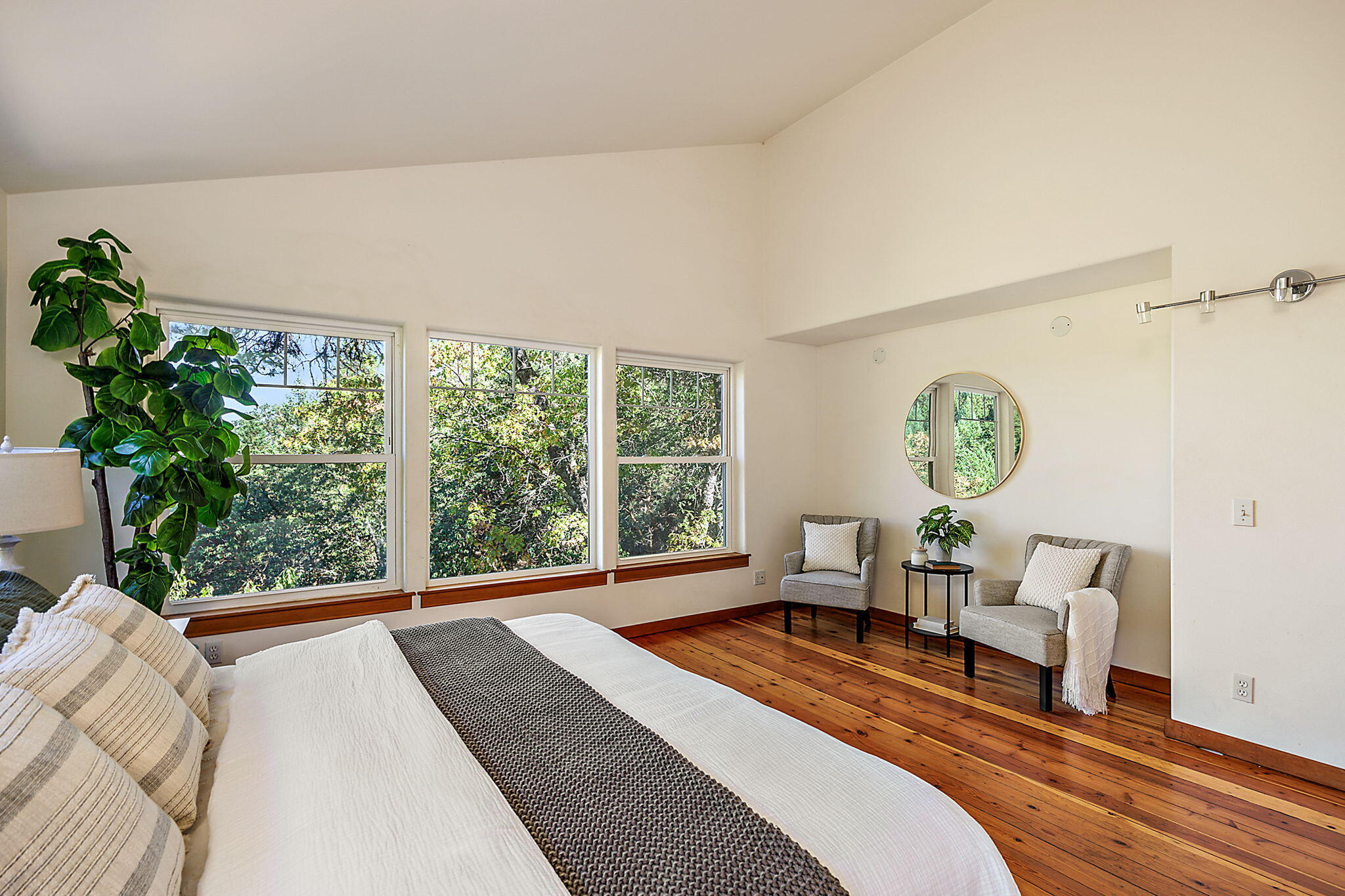 10035 Wagner Creek Road