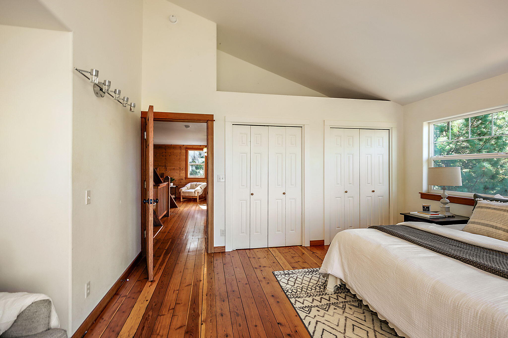 10035 Wagner Creek Road