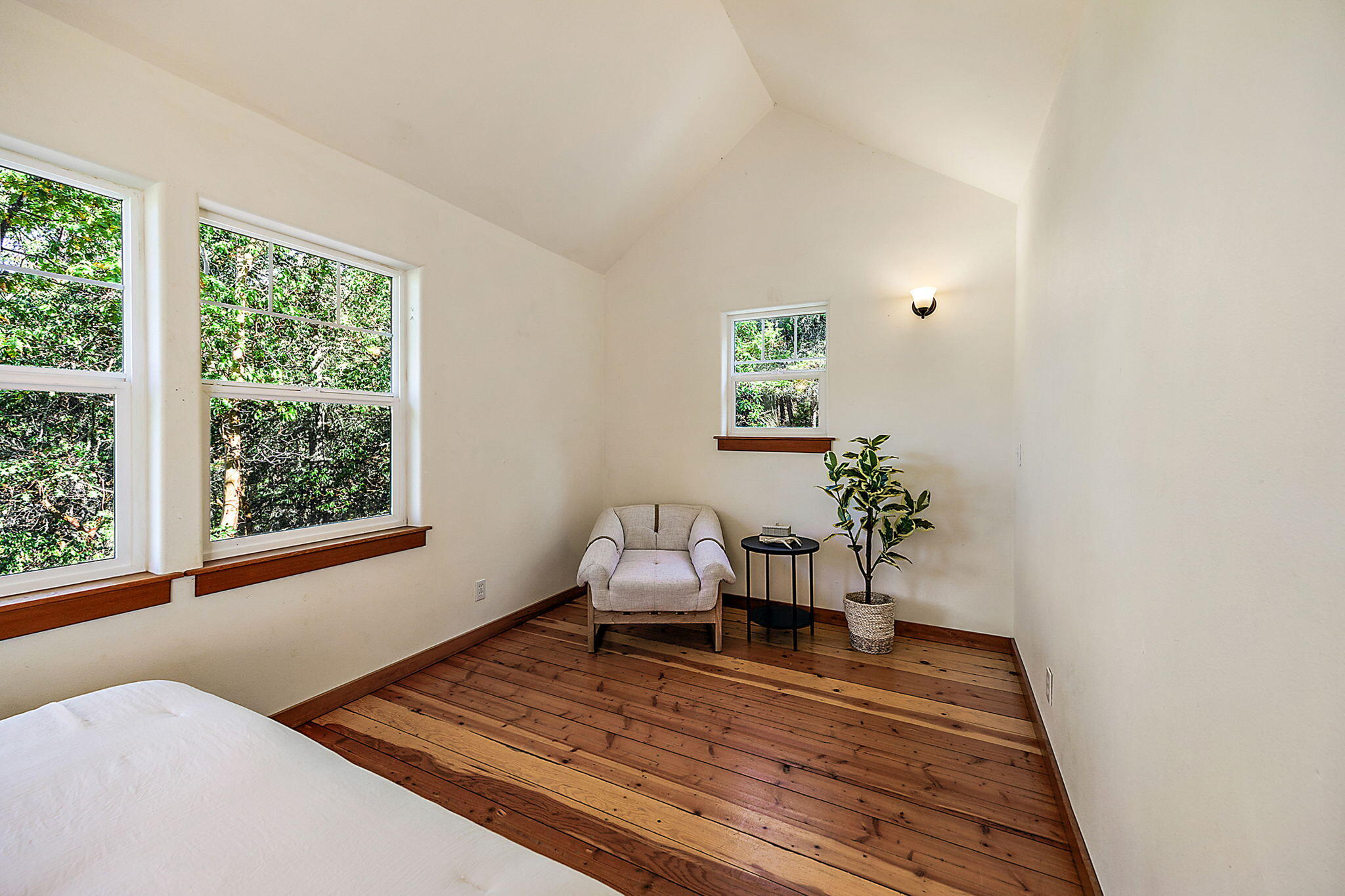 10035 Wagner Creek Road