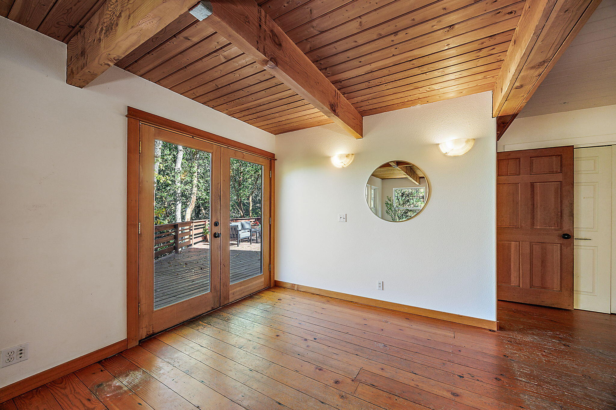 10035 Wagner Creek Road