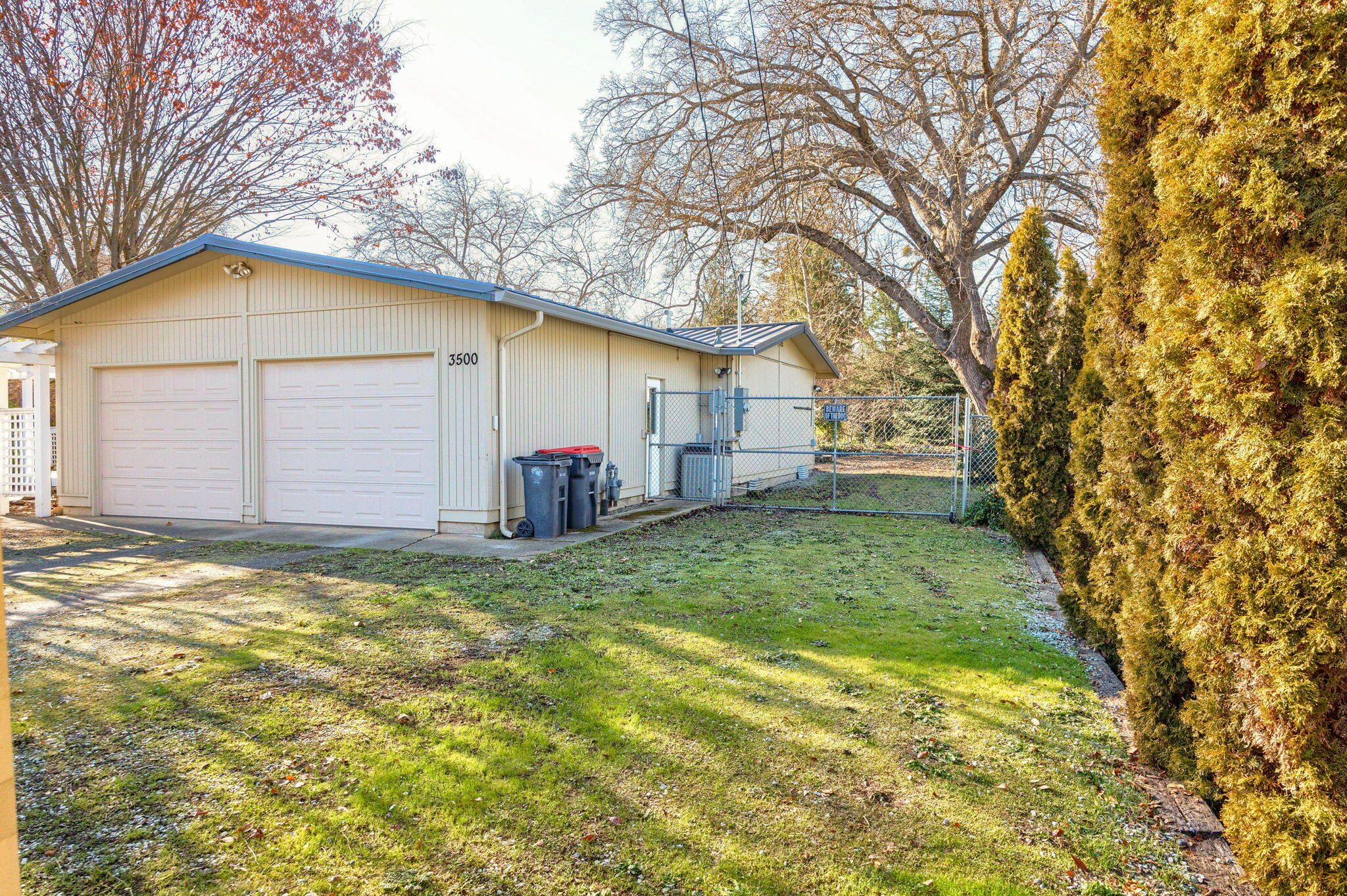 3500 W Hills Terrace
