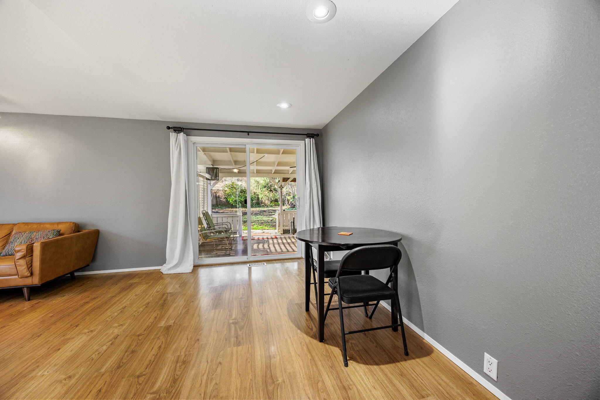 3500 W Hills Terrace
