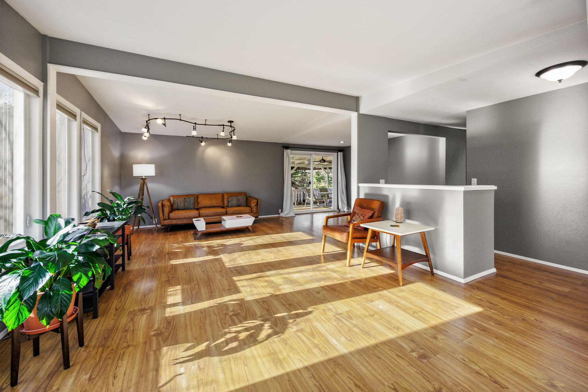 3500 W Hills Terrace