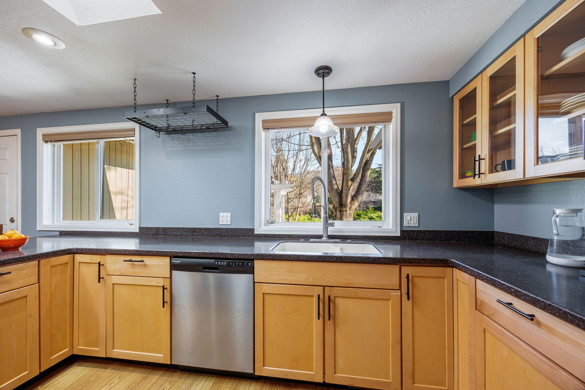 3500 W Hills Terrace