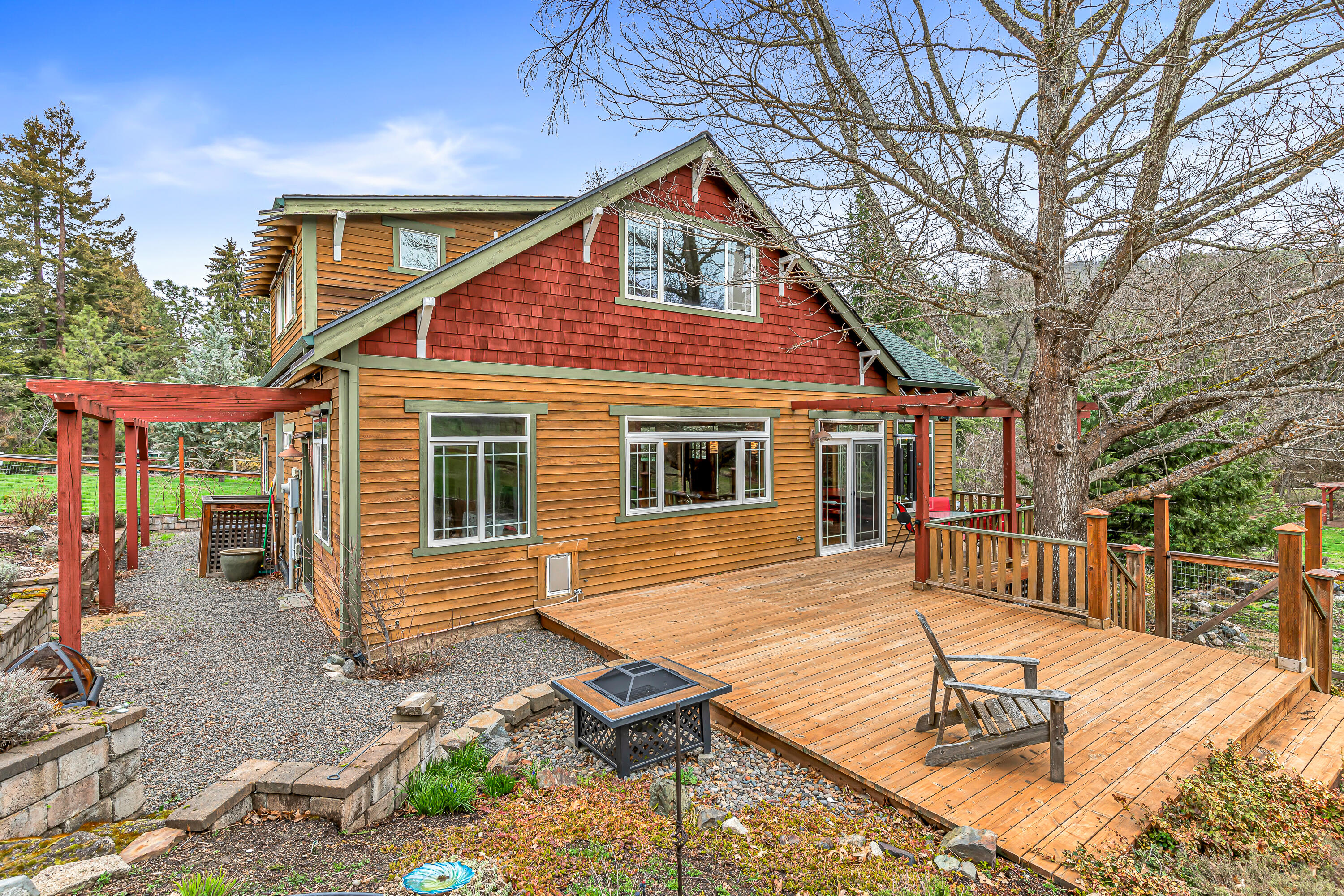 8683 Wagner Creek Road