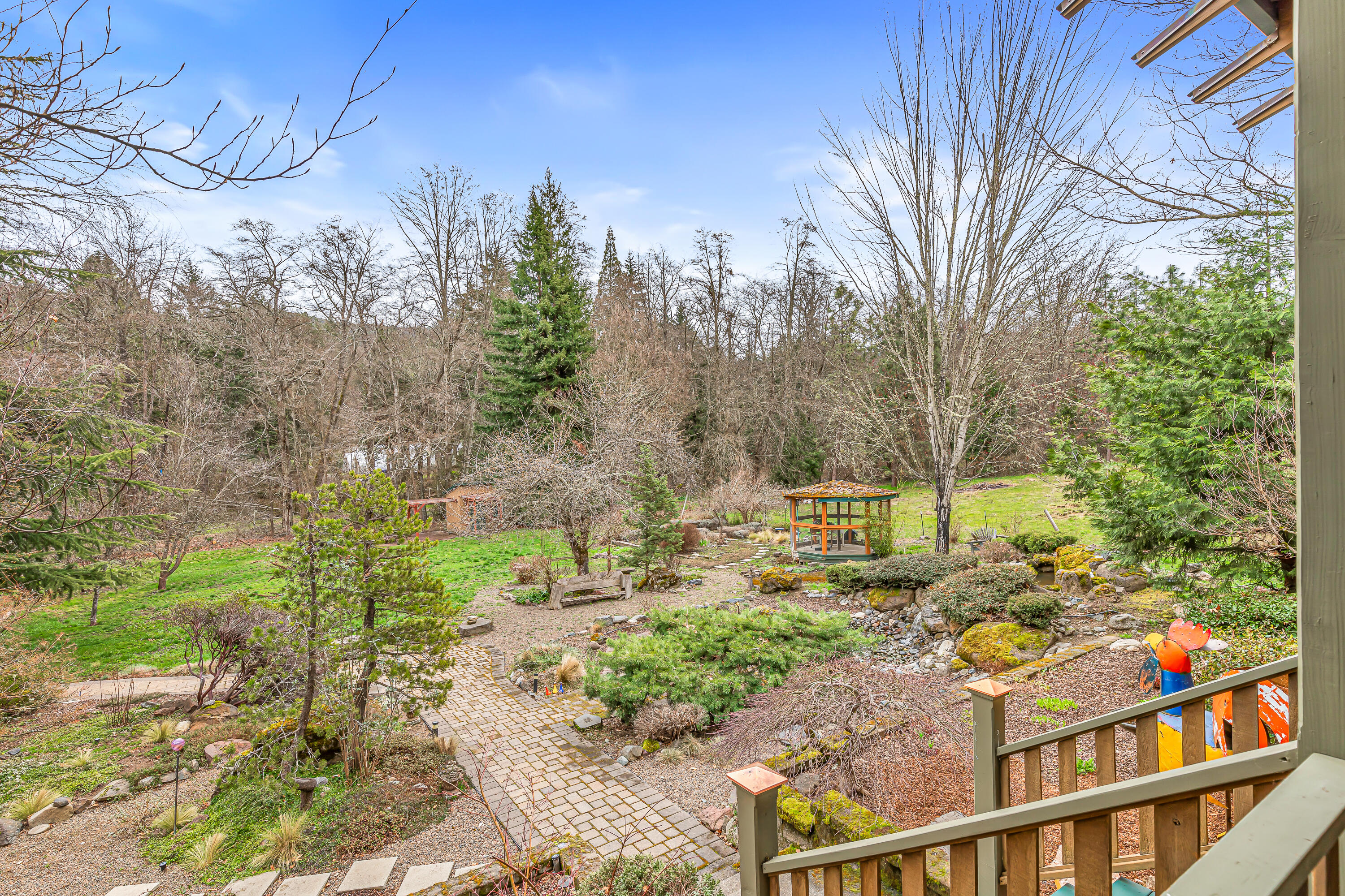 8683 Wagner Creek Road