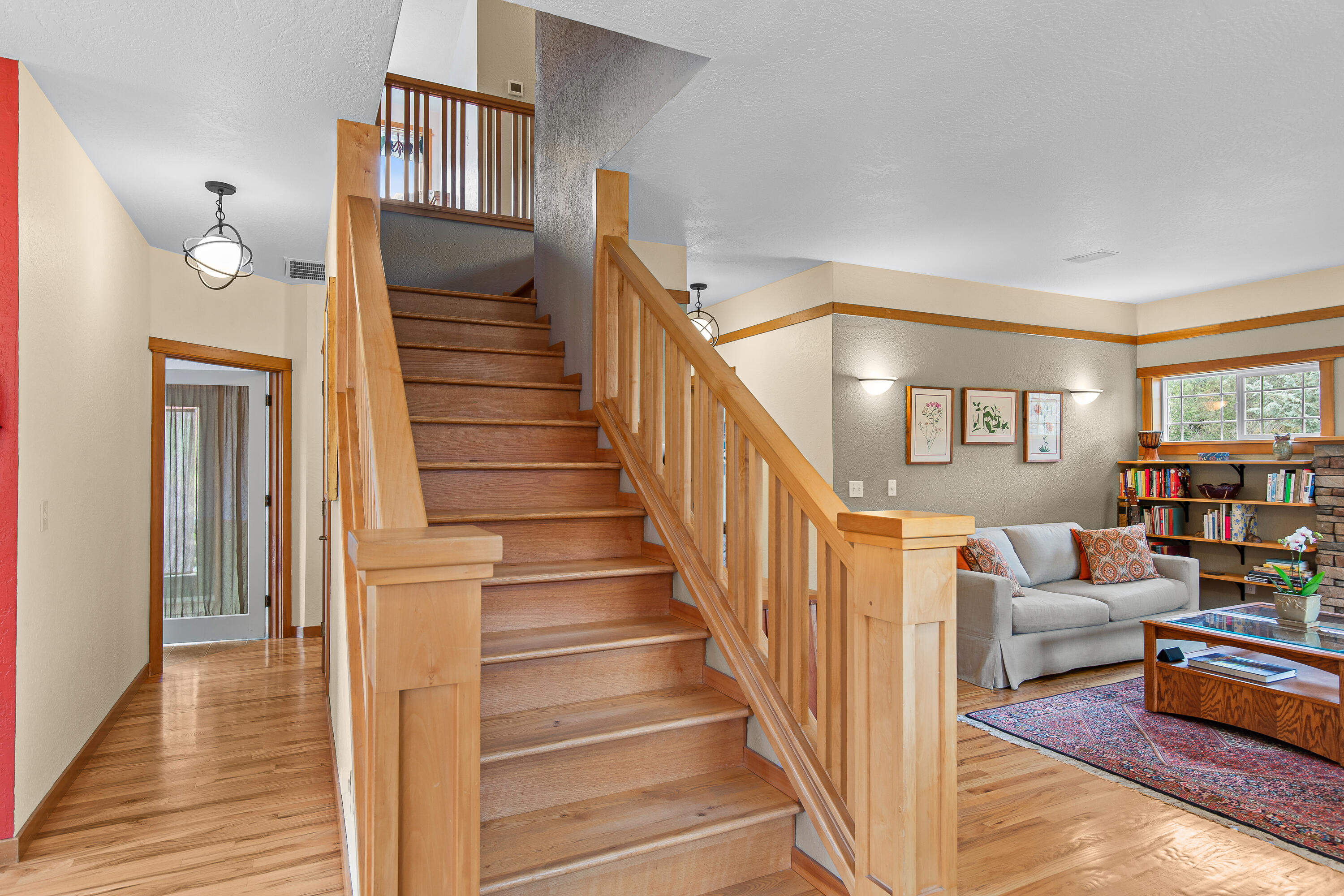 8683 Wagner Creek Road