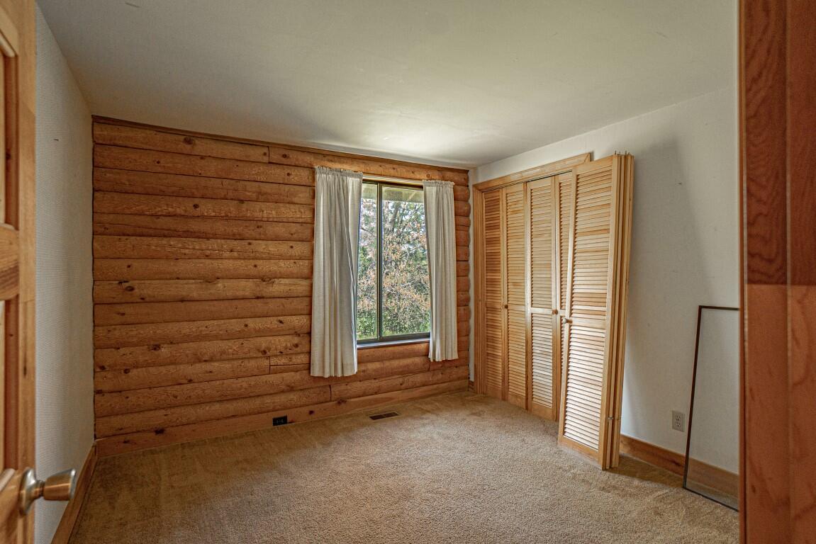 700 Neil Creek Road