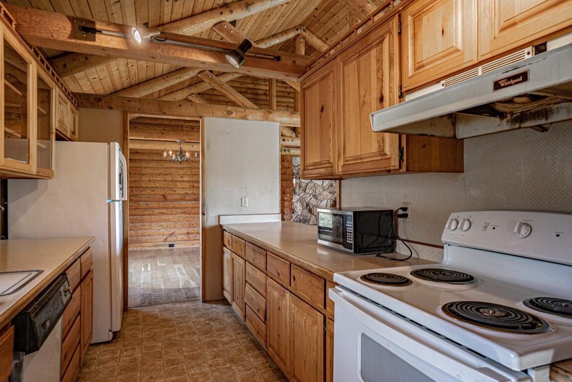 700 Neil Creek Road