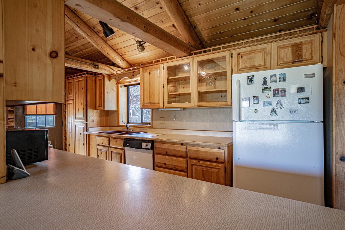 700 Neil Creek Road
