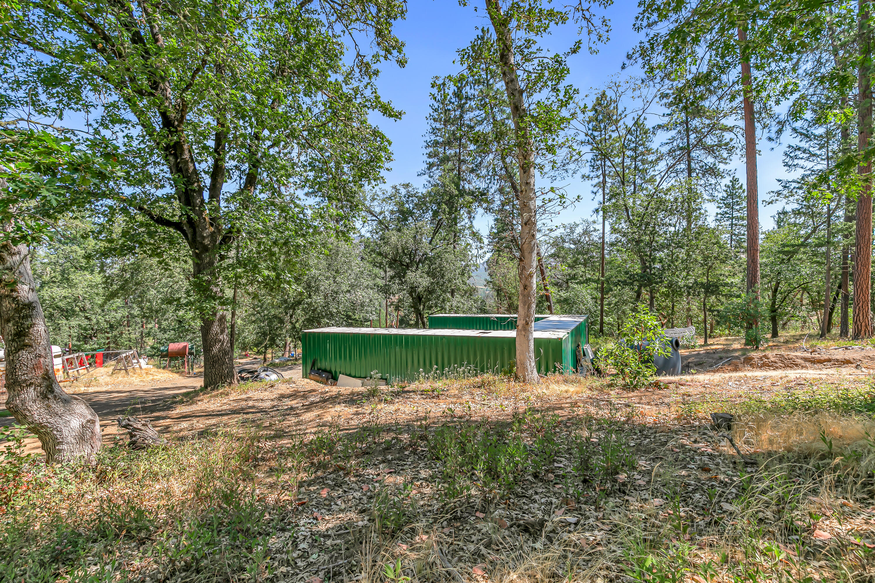 17600 Highway 238