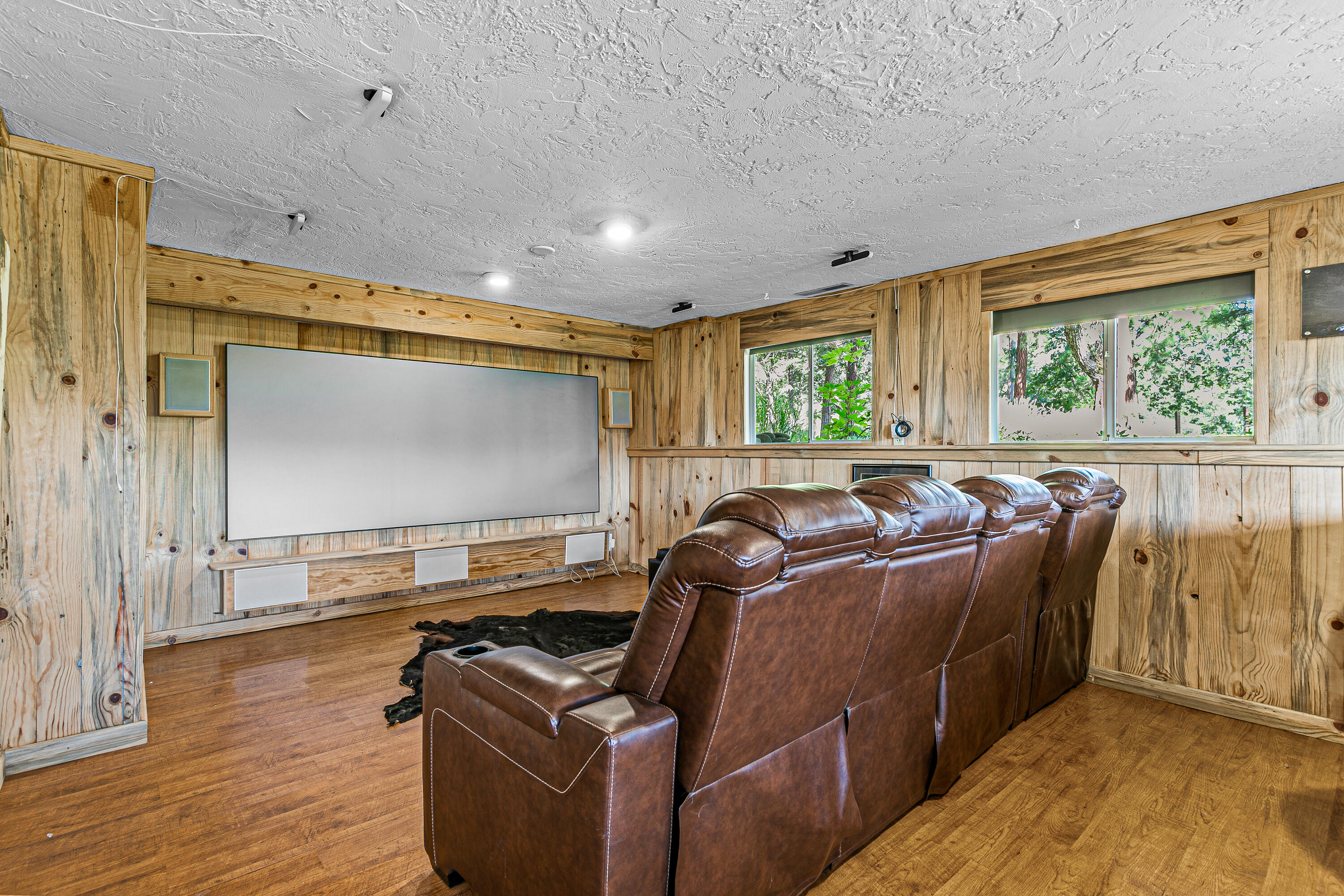 17600 Highway 238