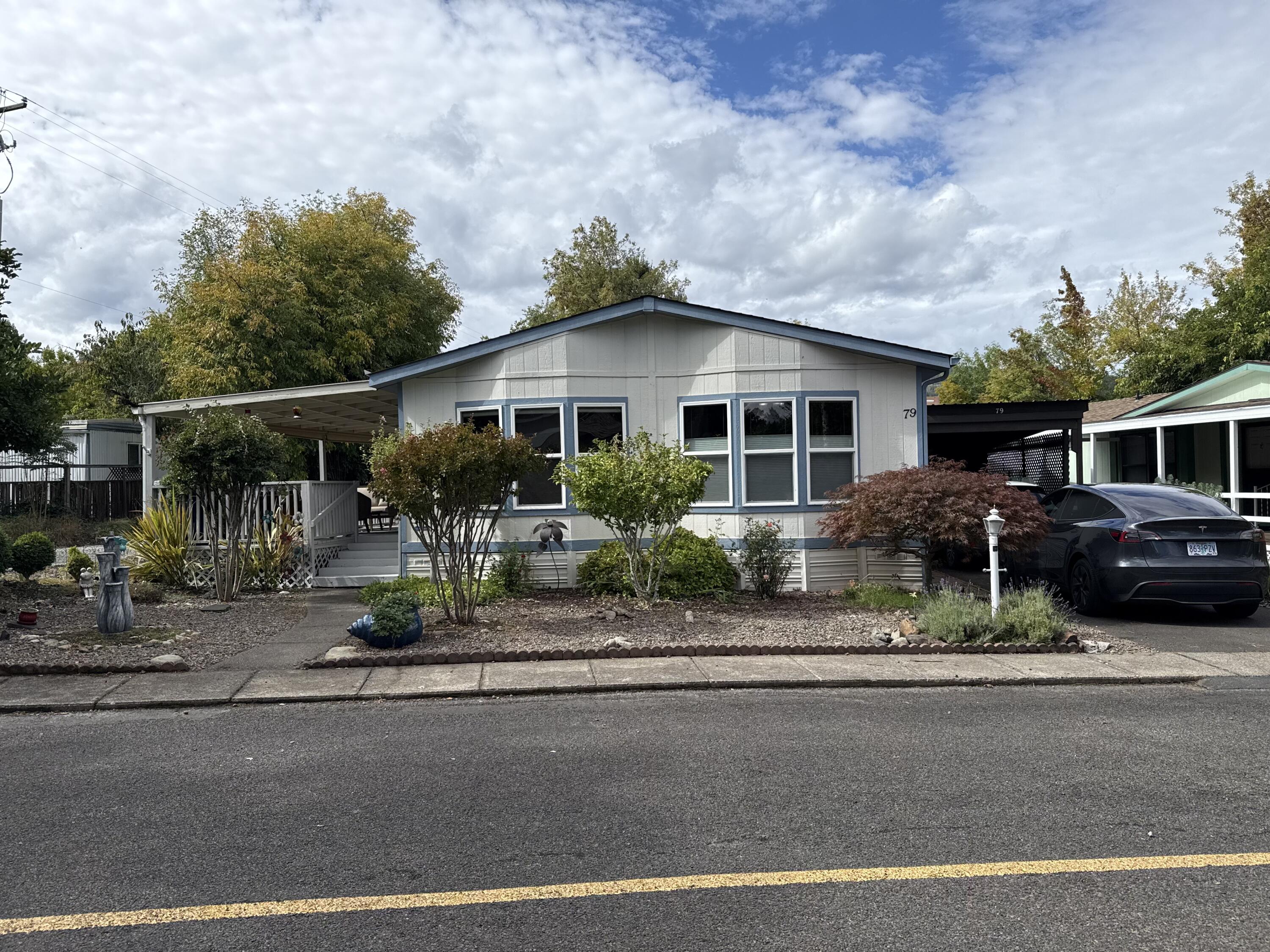 1055 N 5th Street, UNIT 79