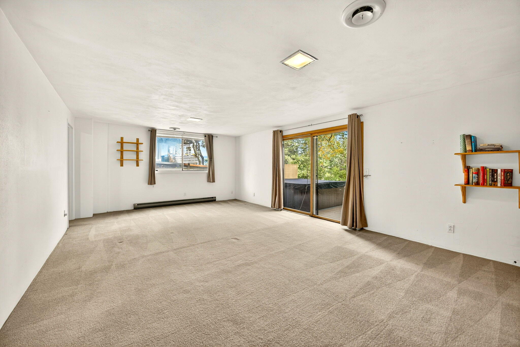 1012 Pinecrest Terrace