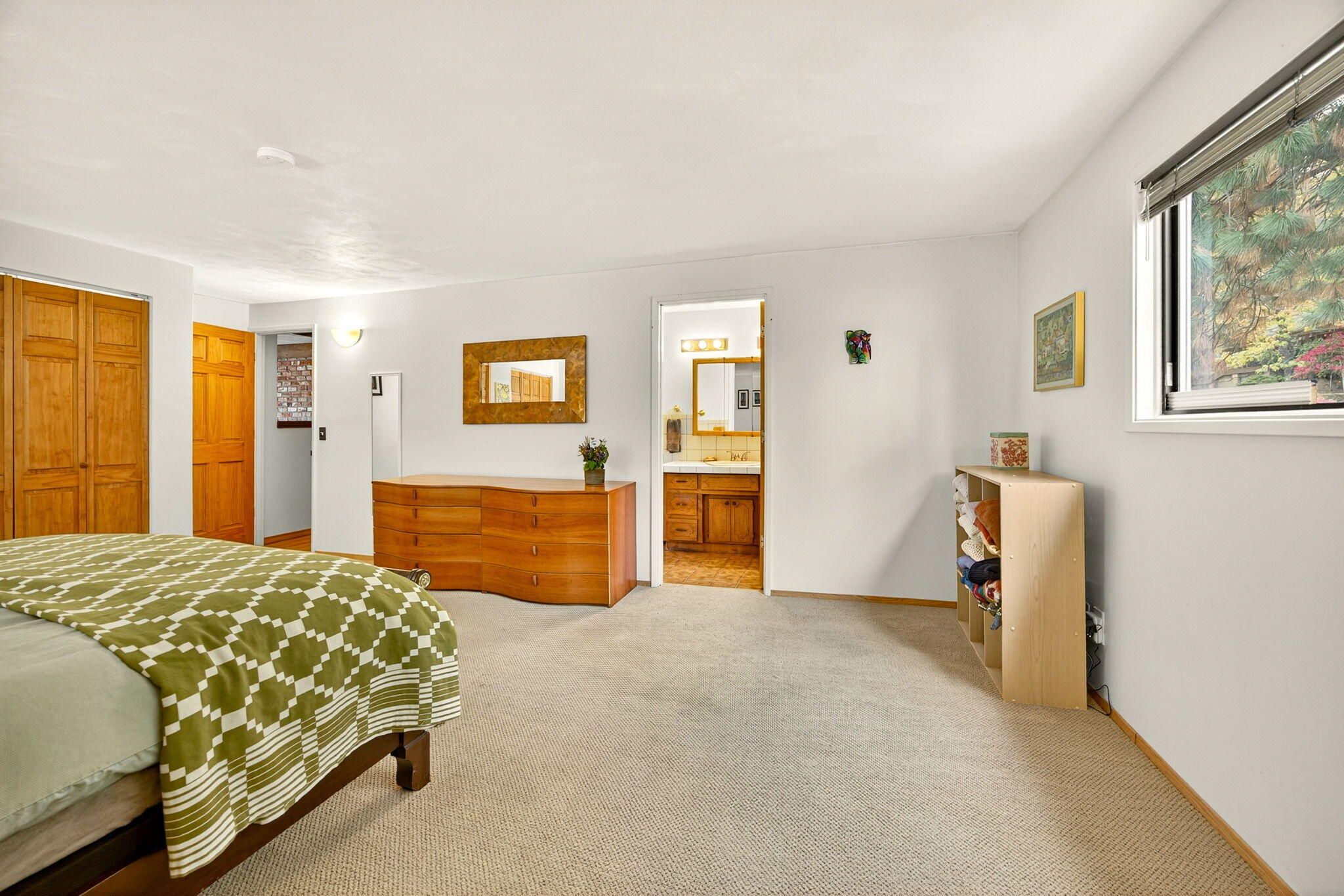 1012 Pinecrest Terrace