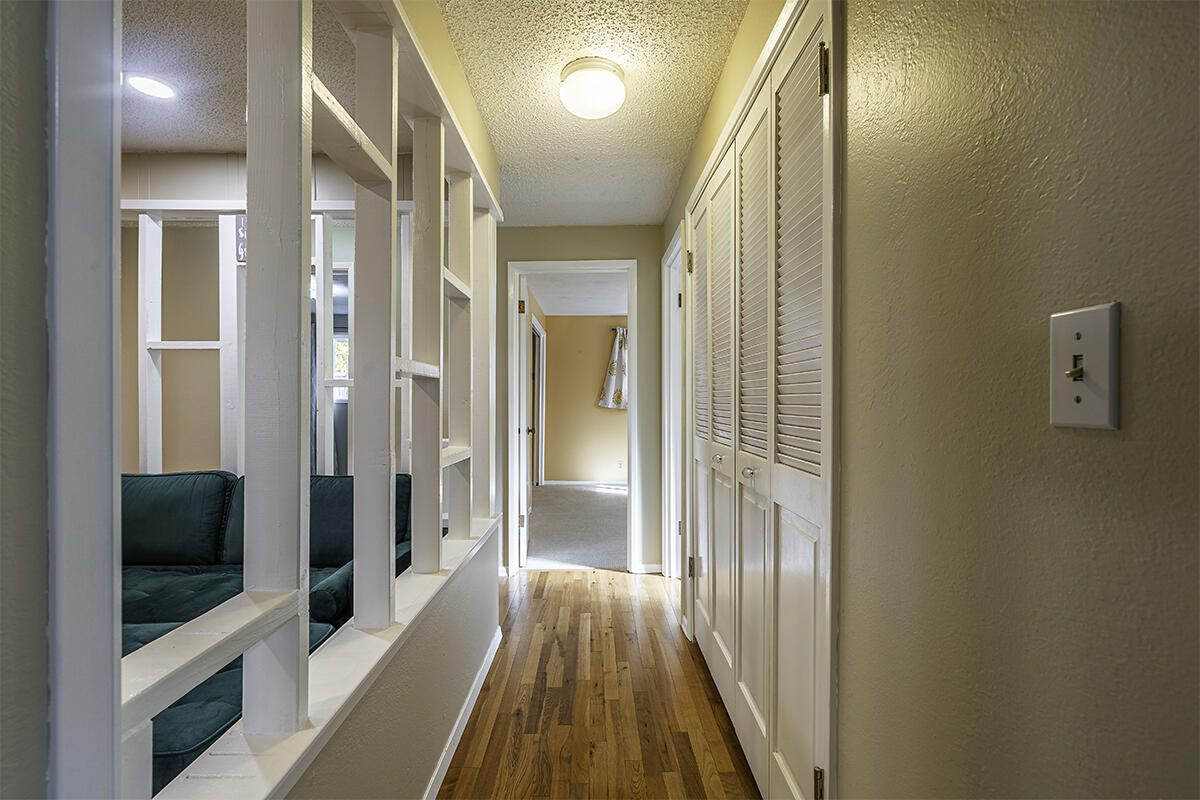 208 Oregon Terrace