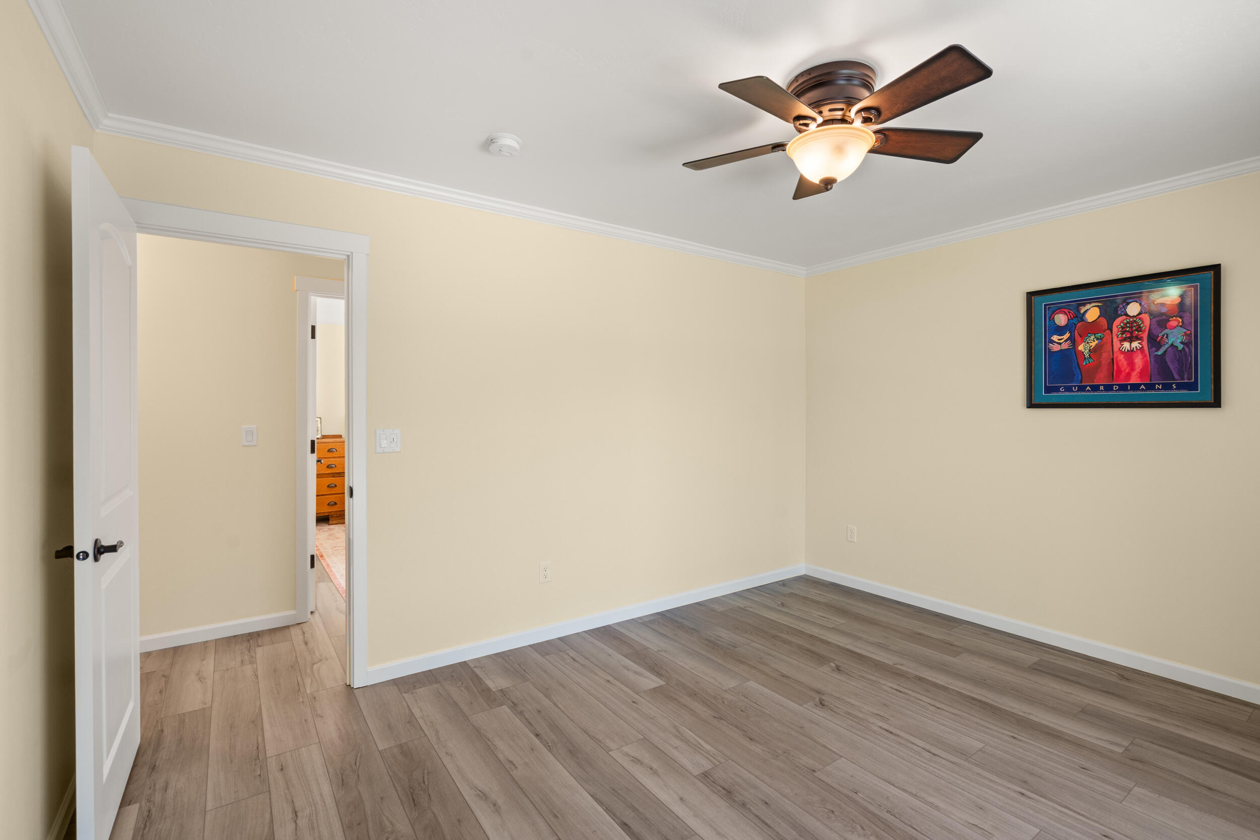 1060 Anglers Place
