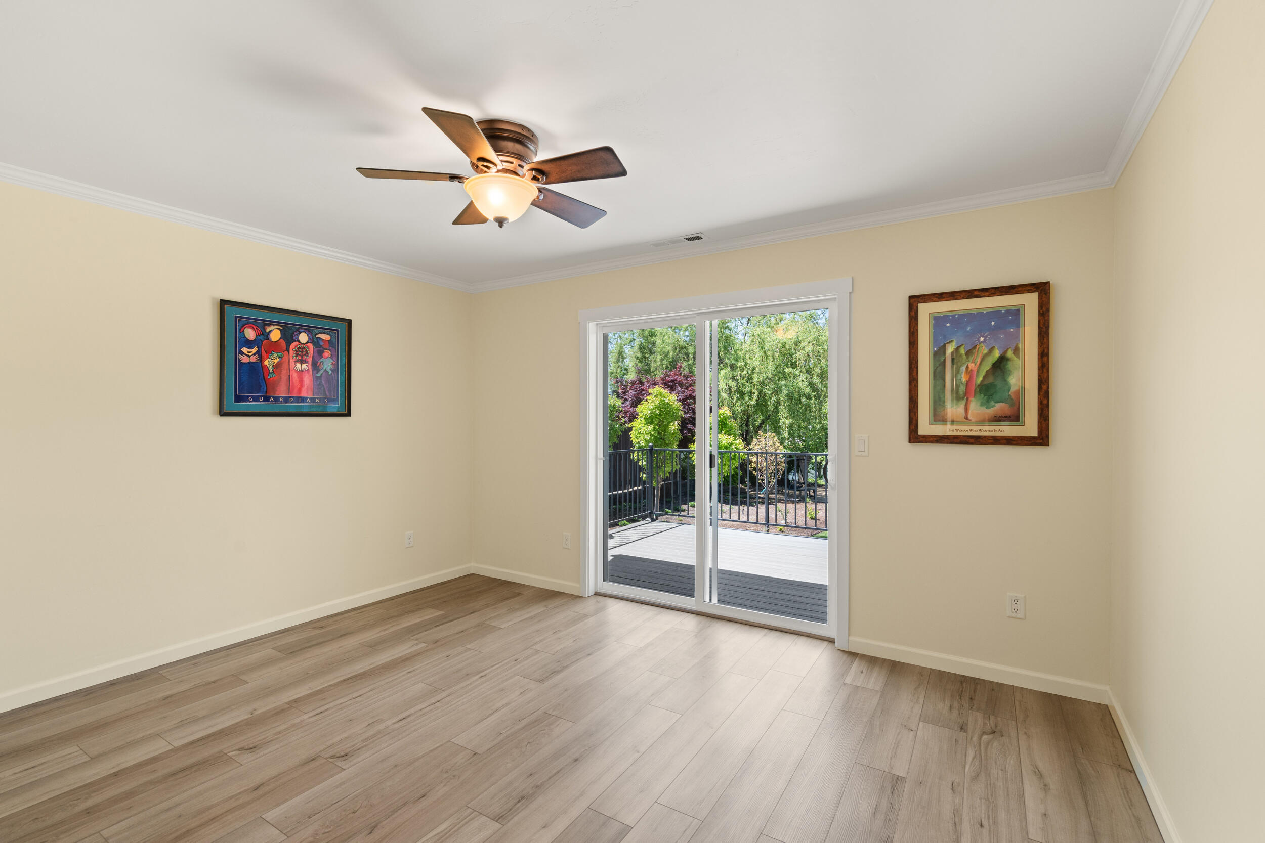 1060 Anglers Place