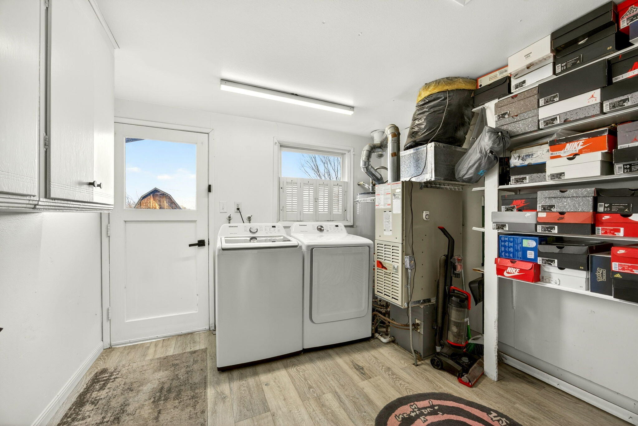 3418 S Stage Road