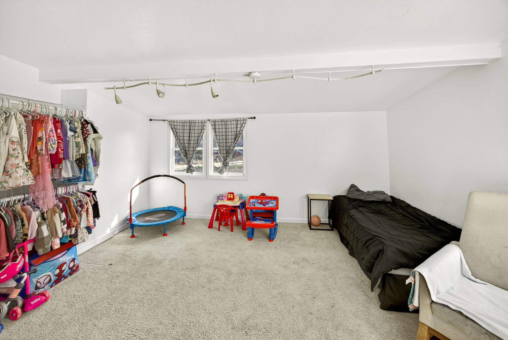 3418 S Stage Road