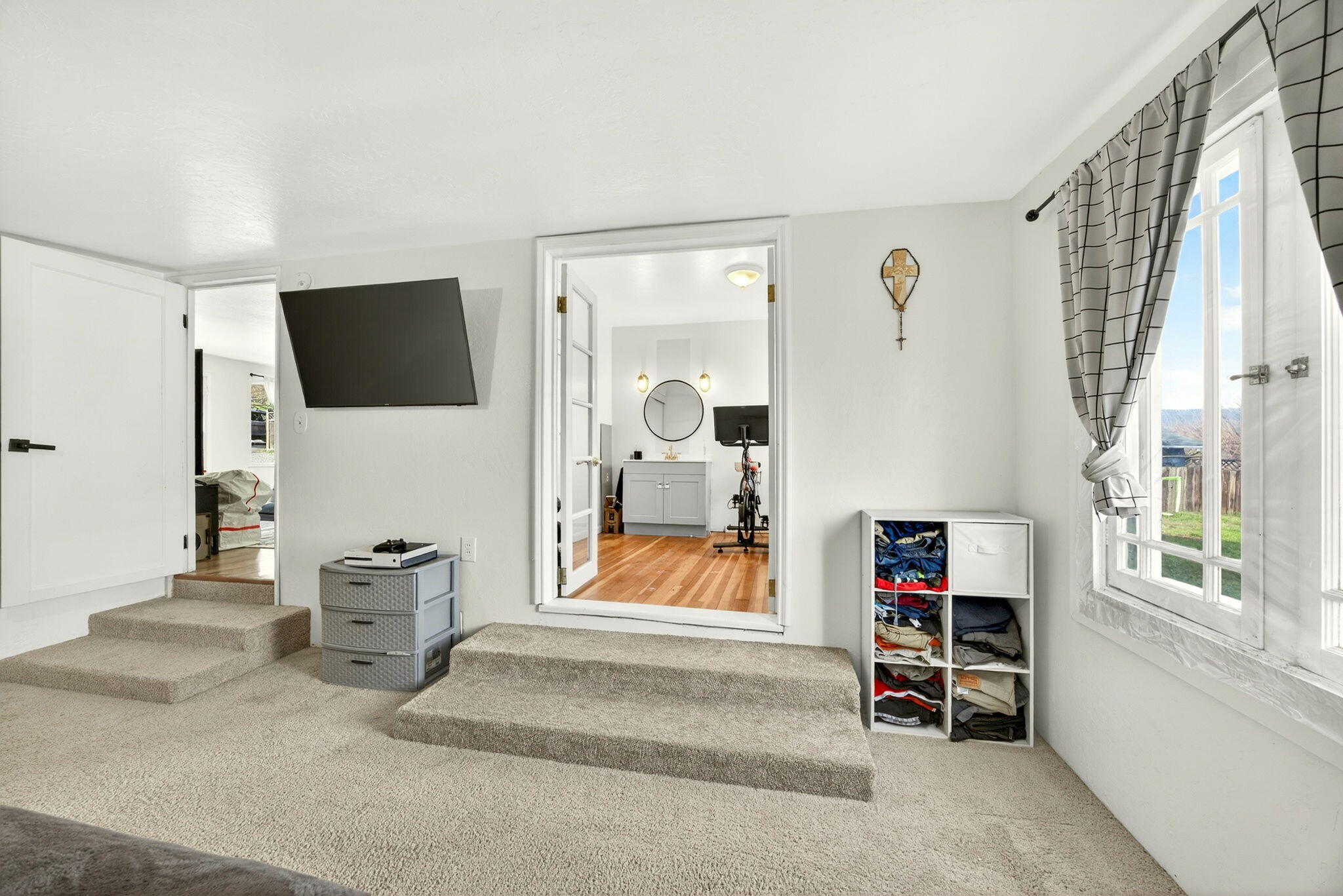 3418 S Stage Road