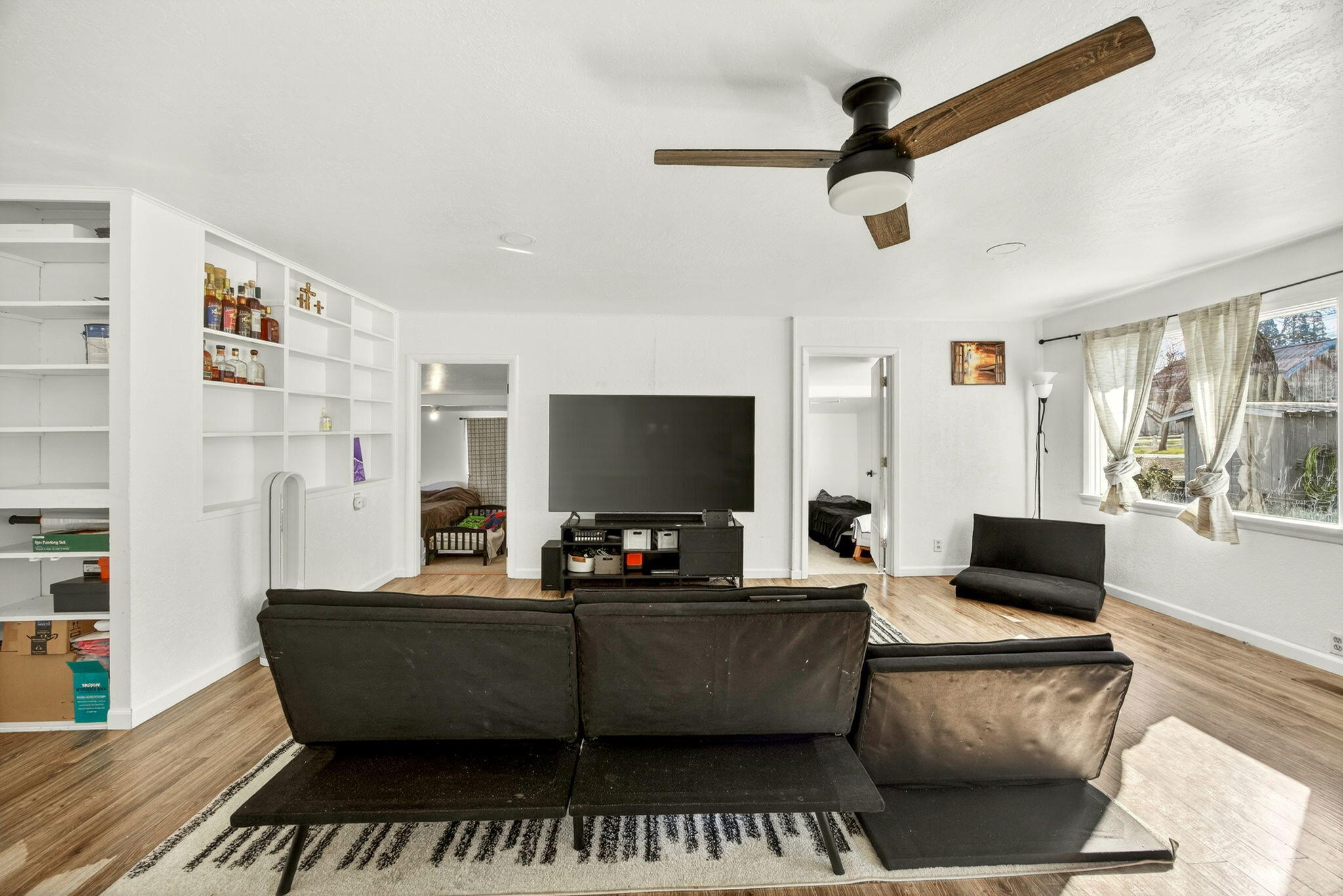 3418 S Stage Road