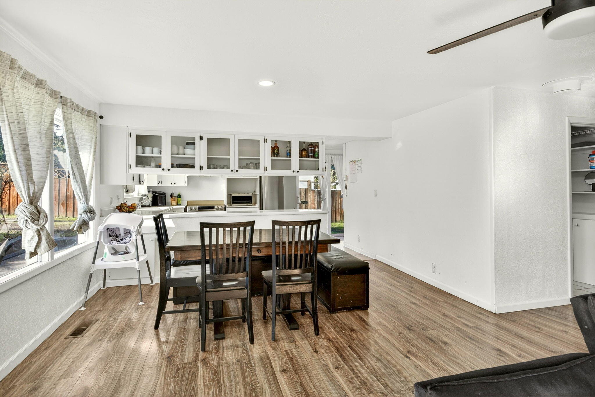 3418 S Stage Road