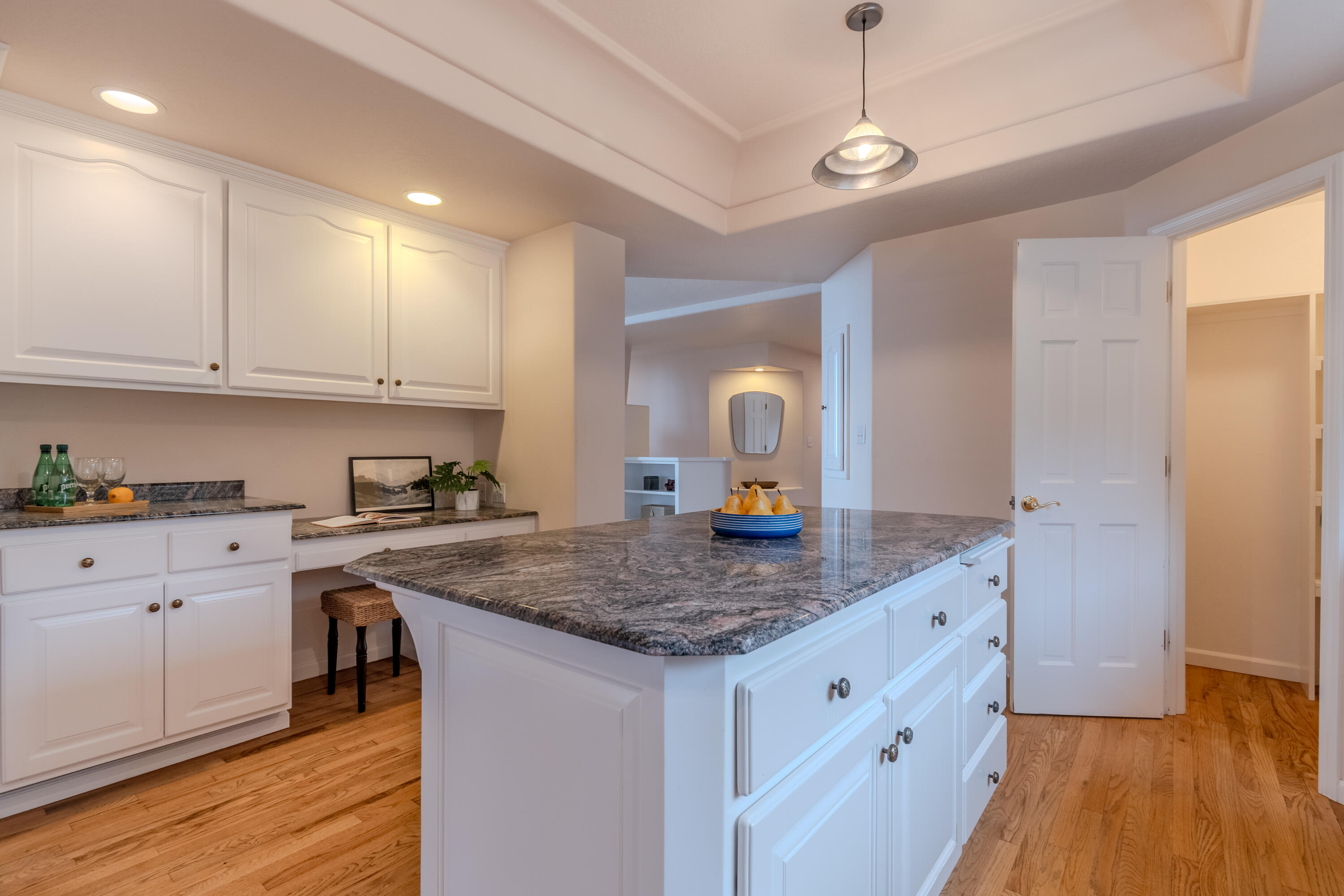1911 Tamarack Place