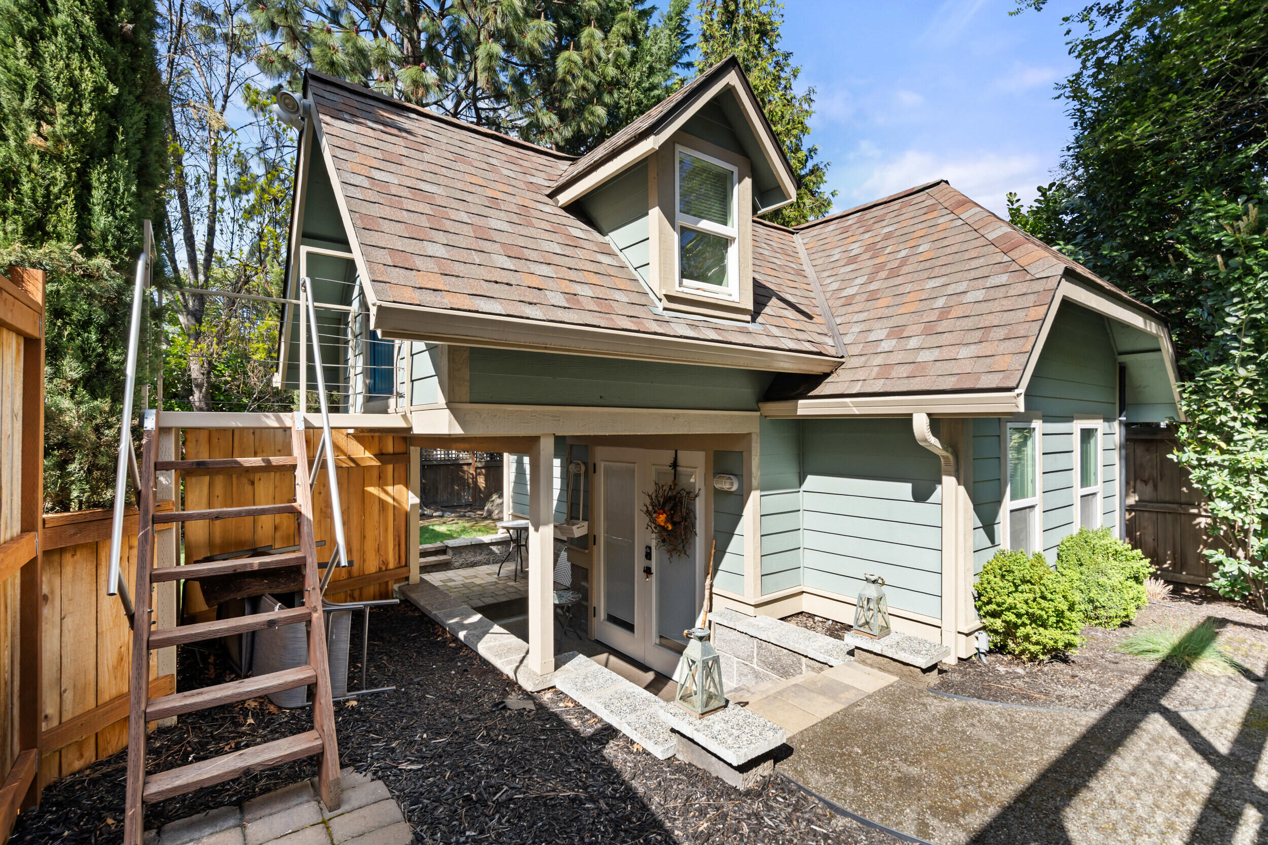 1625 Peachey Road