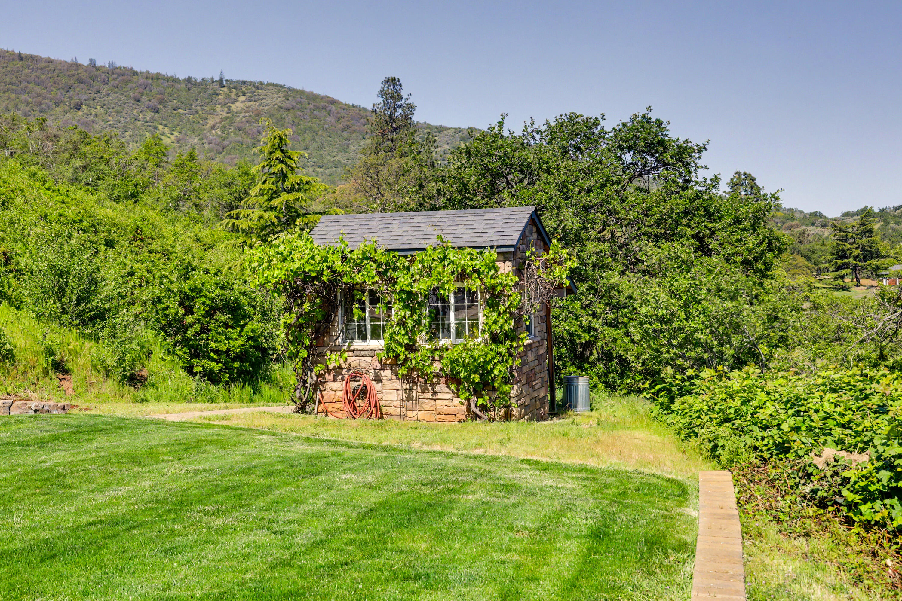 1678 Ashland Mine Road