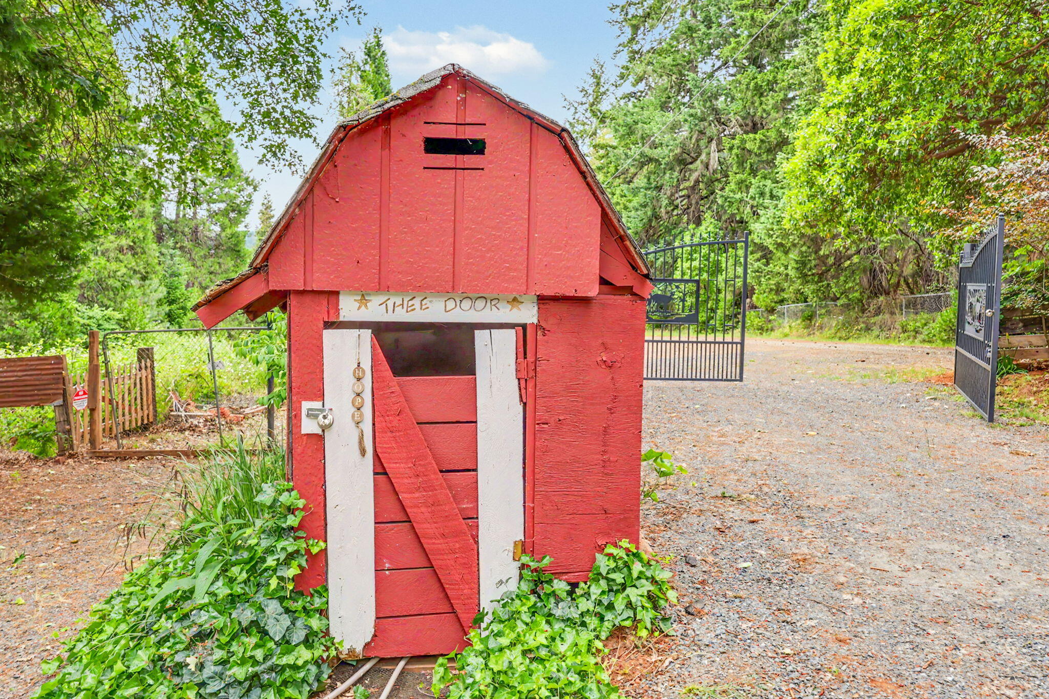 206 Lower Wolf Creek Road