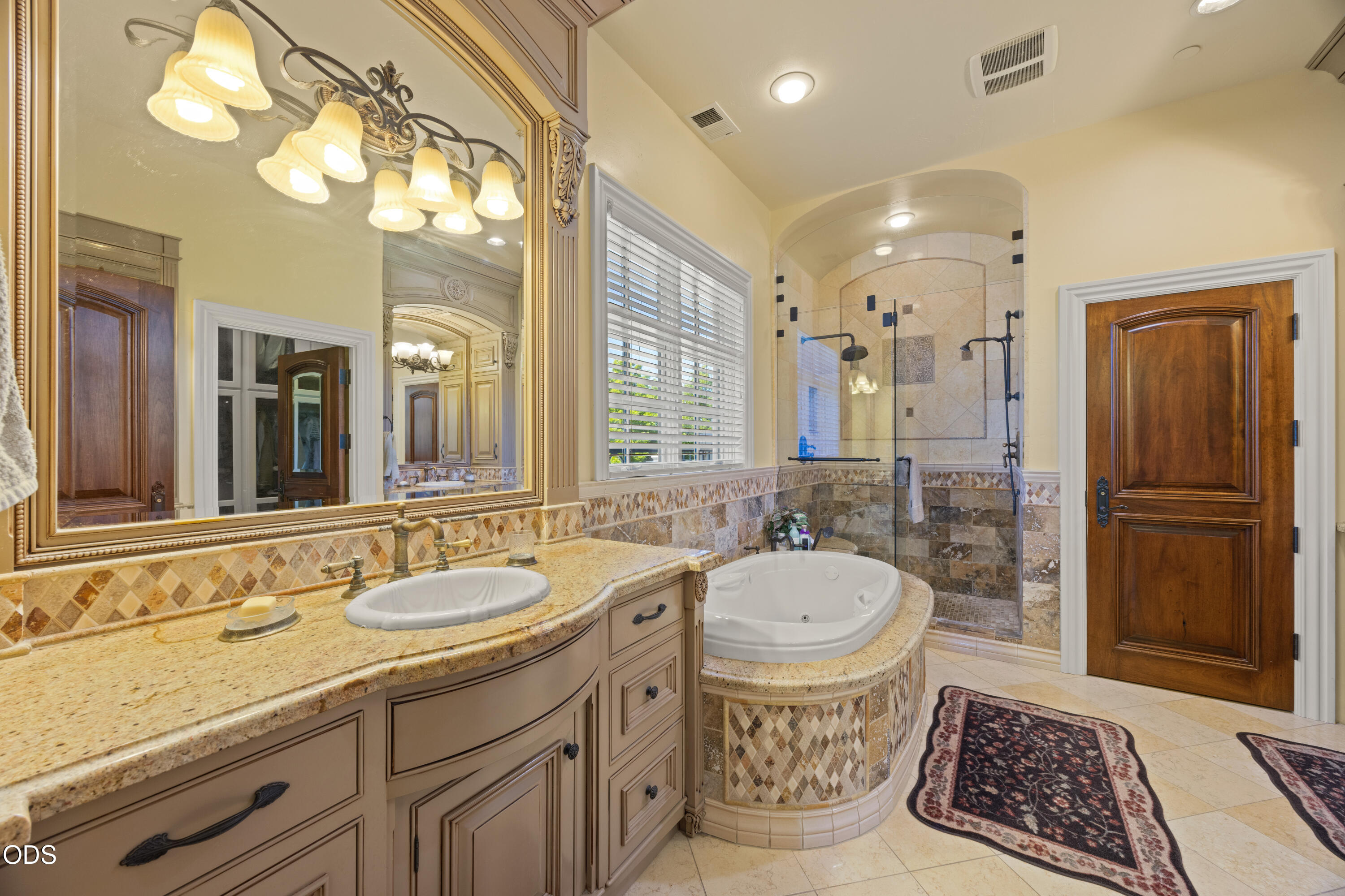 200 Belle Fiore Lane